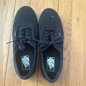 Vans Men's and women’s Classic Black Sneakers
